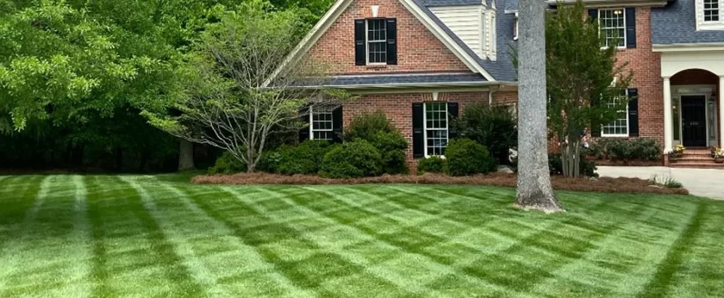 Landscaping Tips To Help Sell Your Trinity, North Carolina Home 9 landscaping tips to help sell your home